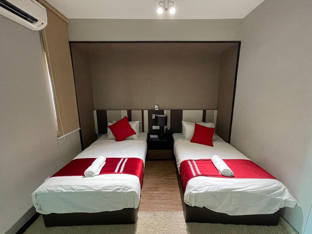 Maritime Seaview Hotel By Ss Setia Resort George Town Exterior photo
